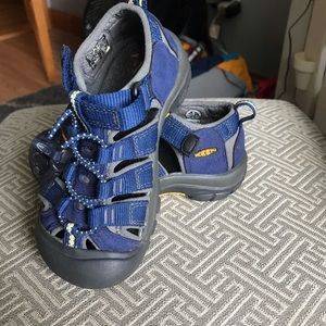 Keen’s toddler sandals